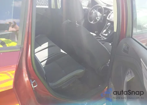 2015 Ford Escape S из США, поврежденный, VIN 1FMCU0F76FUA75479